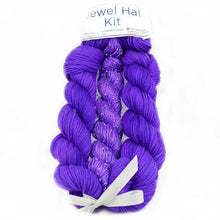 Load image into Gallery viewer, Art Yarns Jewel Hat Kit